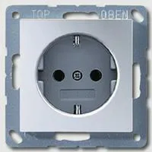 Изображение Розетка с заземлением 16А 250В A Flow алюминий A1520AL Jung
