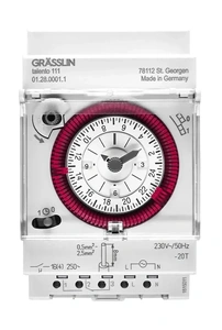 Изображение Электромеханический таймер Grasslin Talento 111 (01.28.0001.1)