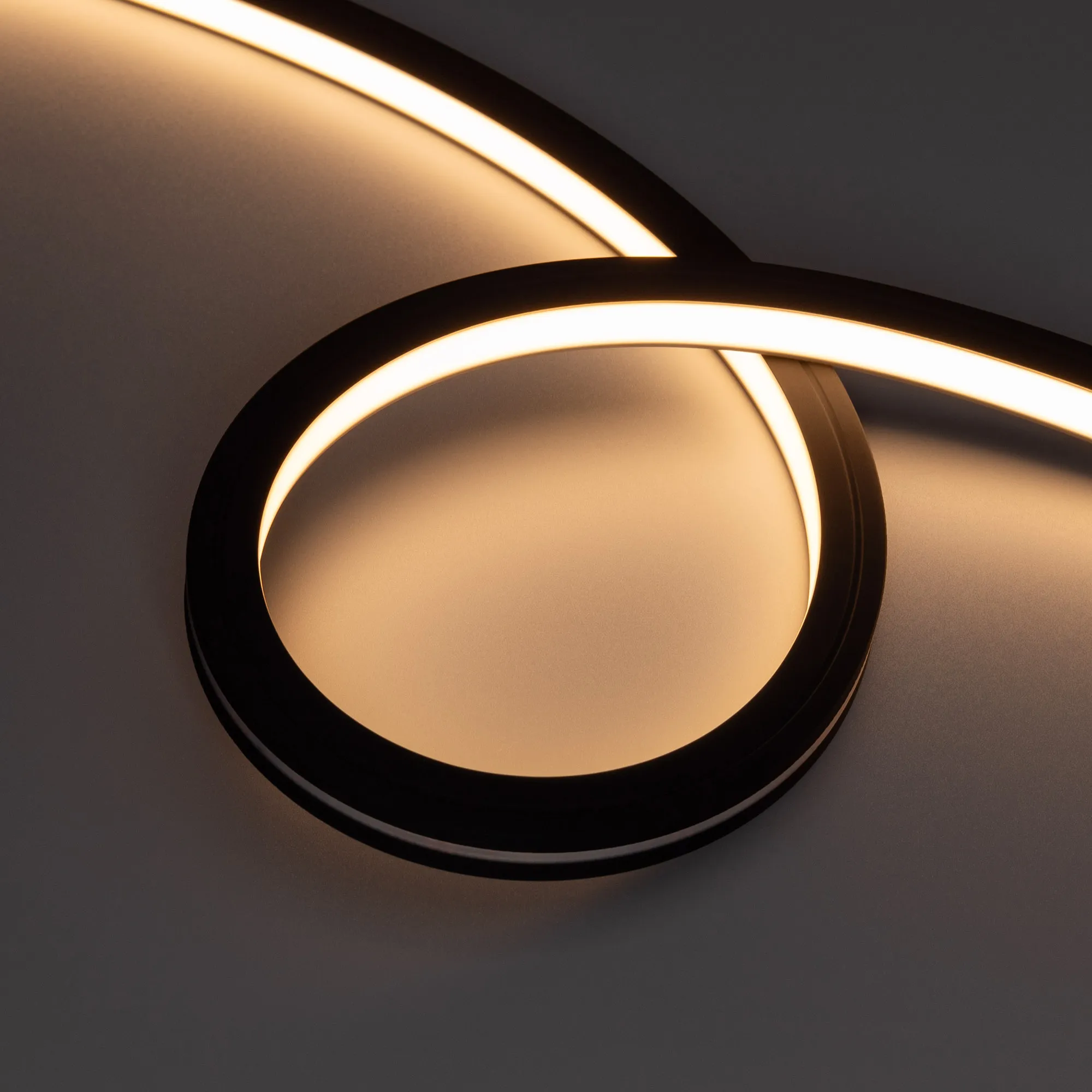 Лента герметичная NOVA-TOP-BLACK-A120-16x15mm 24V Warm3000 (10 W/m, IP67, 2835, 5m, wire x2) (Arlight, Вывод боковой, 5 лет) - Изображение